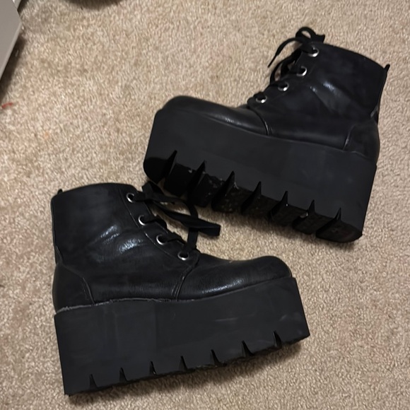 TUK platform combat boots sz 8 - Picture 2 of 8
